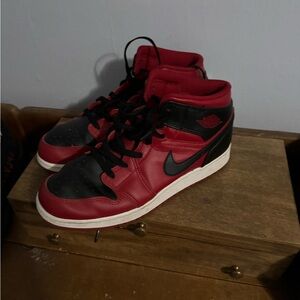 Nike air Jordans youth  shoe size 7, red and black barely used